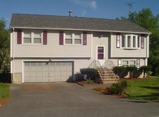 47 Timber Ln, Methuen, MA 01844