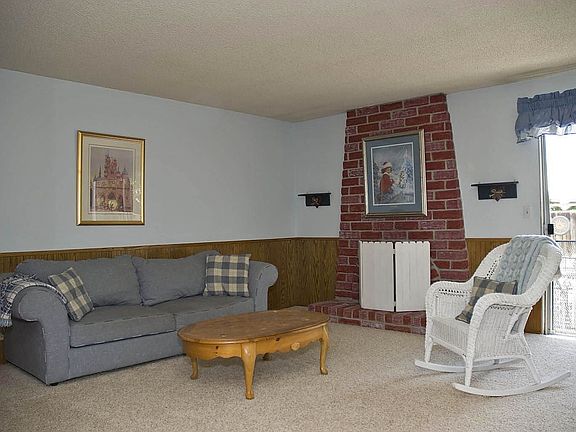 5th image of 34777 Wabash River Pl
