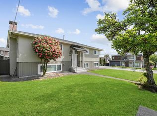 1570 Sperling Ave, Burnaby, BC V5B 4J9