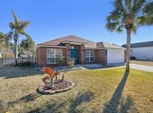 2447 Coachman Lakes Dr, Jacksonville, FL 32246