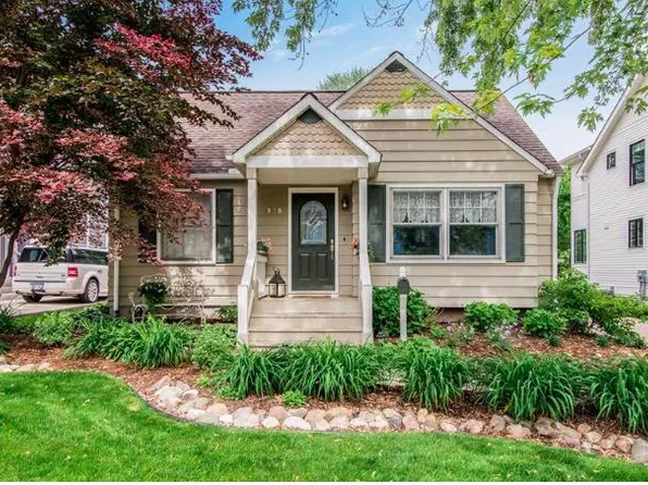 448 Auburn St, Plymouth, MI 48170