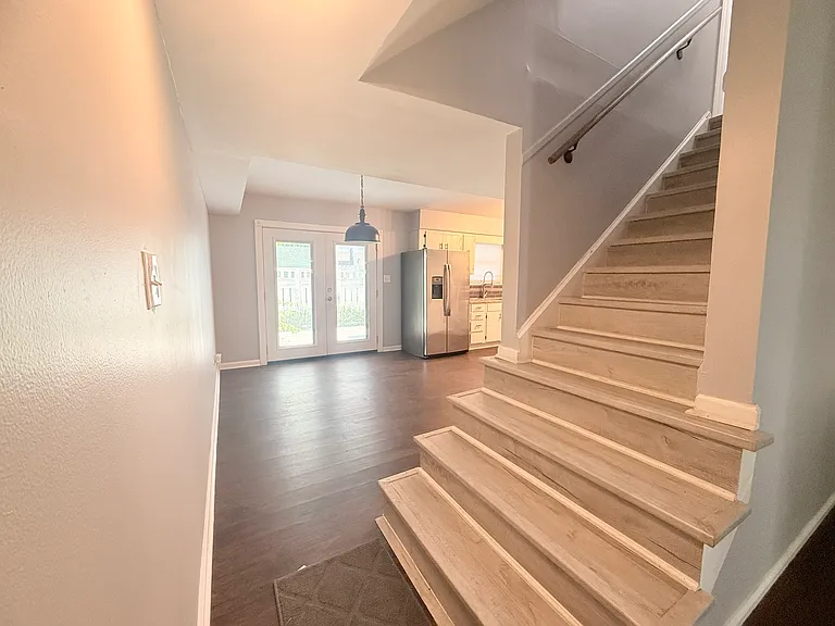 8518 Castle Pine Ct — Photo 27