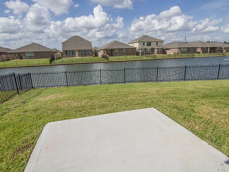 29626 Woodsons Shore Dr — Photo 3