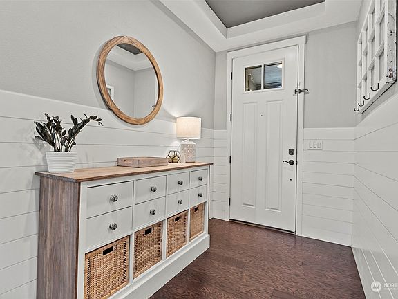 4th image of 17923 131st Street E