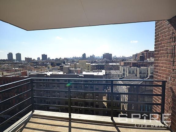 3rd image of 40 W 135th St APT 15J