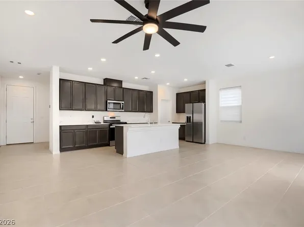 4103 Golden Fleece Ave, Las Vegas, NV 89141