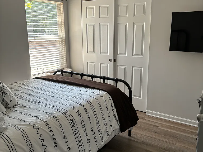 218 Walter Ct — Photo 10