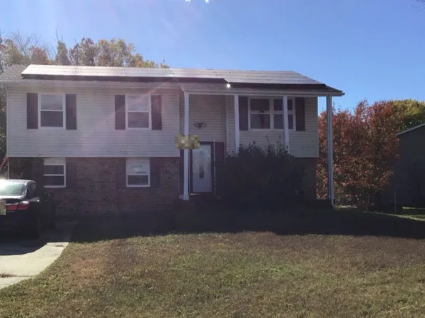 2 Ravenglass Rd, Waldorf, MD 20602