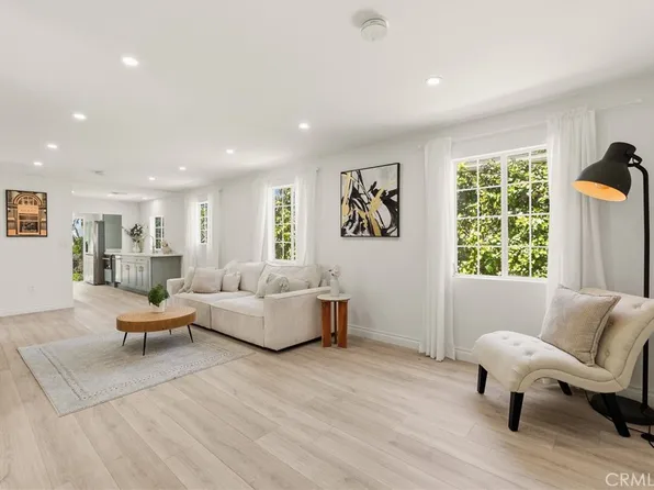 10607 Whitegate Ave, Sunland, CA 91040