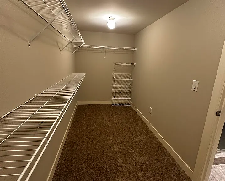 23823 SE 45th Pl — Photo 18