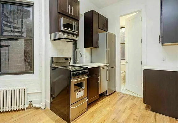 Rented by REAL New York | media 6