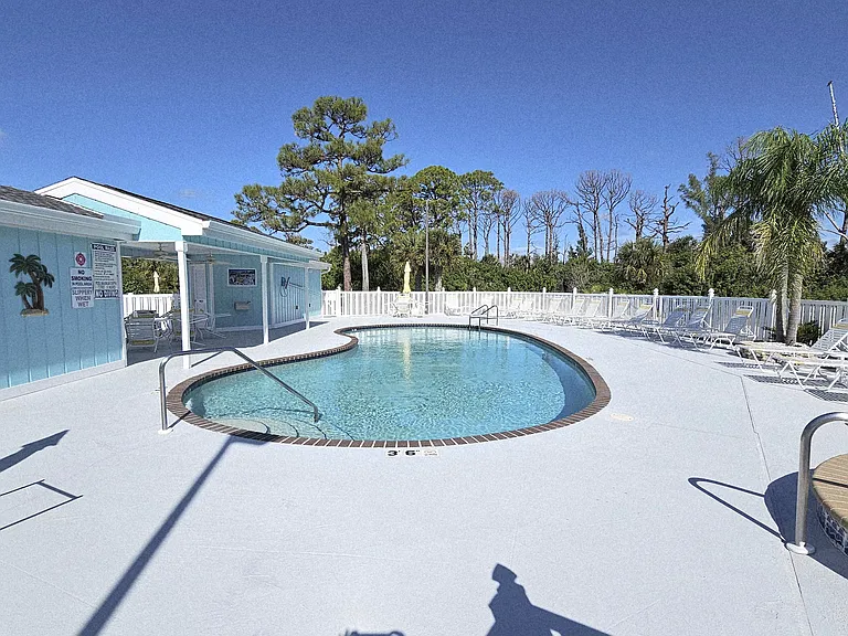 Heated pool