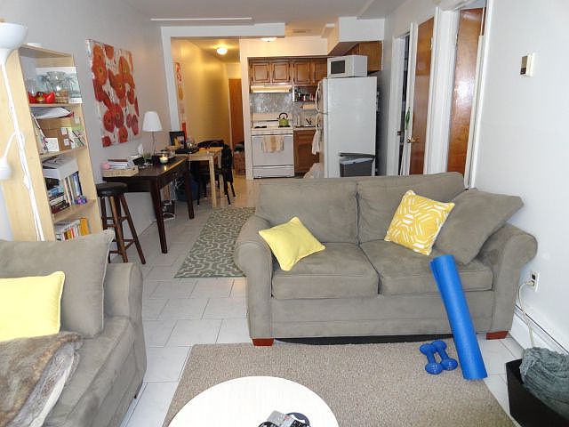 1st image of 2058 36th St #1