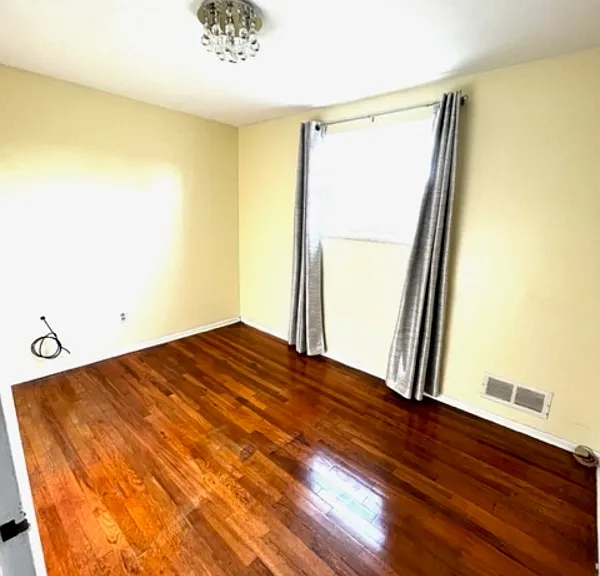 307 Olympic Rd — Photo 10