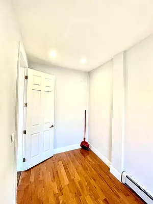 Rented by Pear NYC LLC | media 38