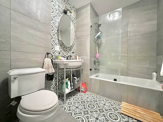 Rented by Doorway NYC, LLC | media 6
