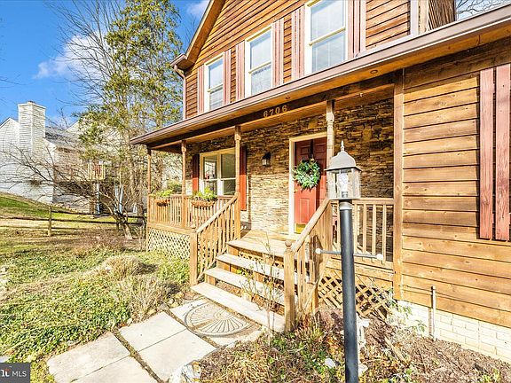 4th image of 6706 Meadowlawn Cir