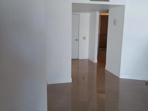 19430 N Camino Del Sol Dr #4, Sun City West, AZ 85375