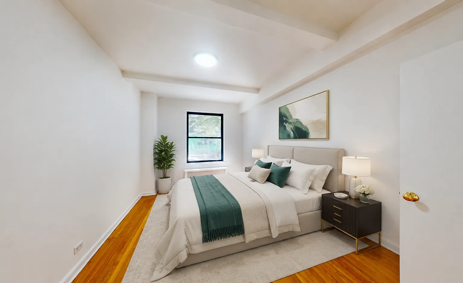 301 East 38th Street — Photo 2