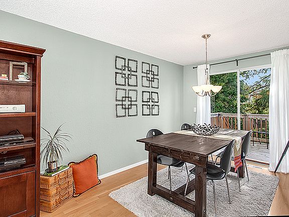 5th image of 12409 NE 149th St