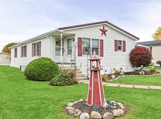 6410 Francis Dr, Victor, NY 14564