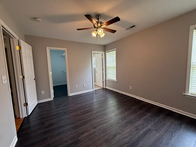 1965 Camden Forest Dr — Photo 16