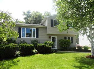 2017 Brooksboro Dr, Erie, PA