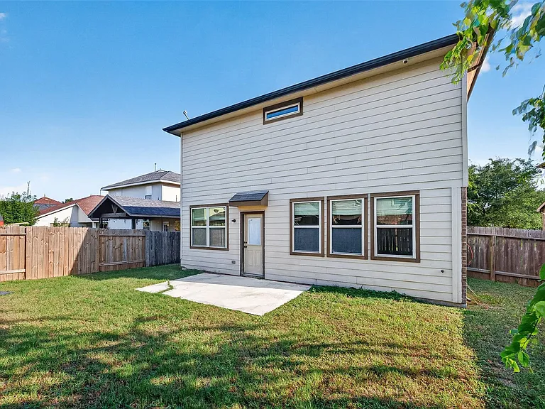 1326 Seagler Pond Ln — Photo 50