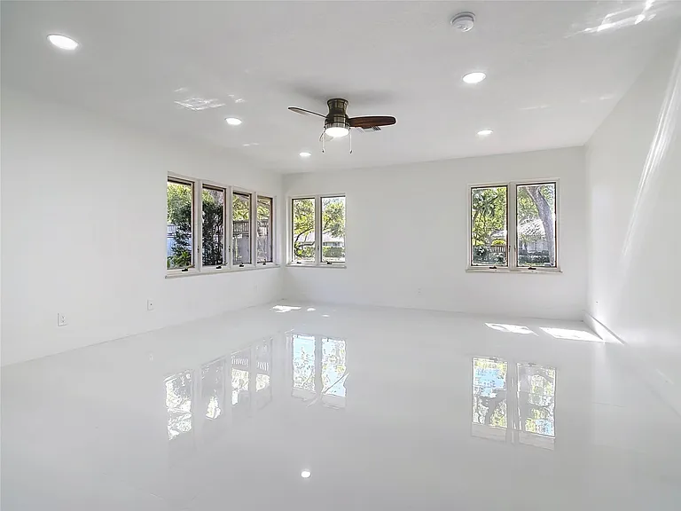 1200 Poitras Dr — Photo 13