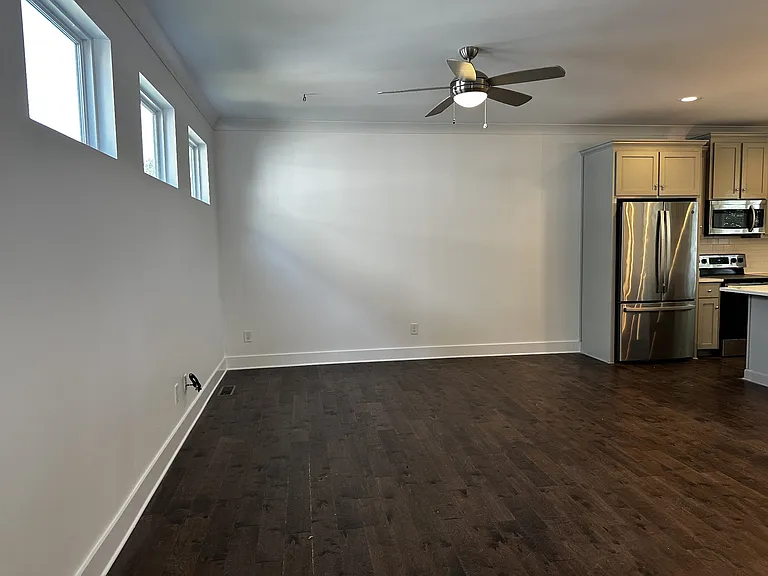 673 Park St — Photo 5