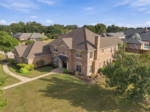 1679 N Crestview Dr, Lake Charles, LA 70605