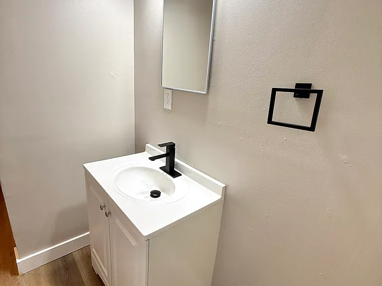 314 N Mechanic St #1 — Photo 10