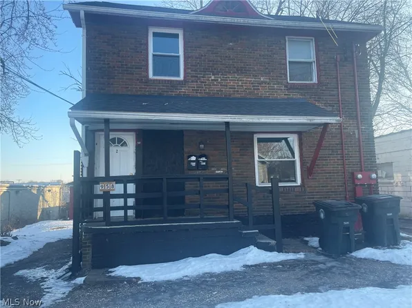 958 E Wilbeth Rd, Akron, OH 44306