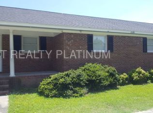21780 Old Wire Rd APT C, Wagram, NC 28396