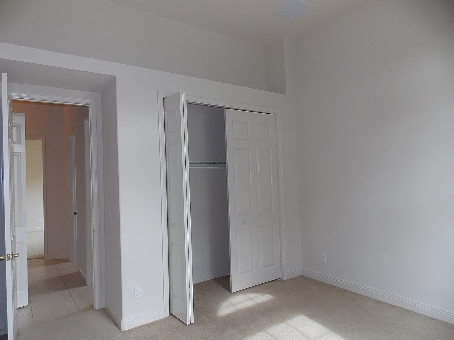 1271 West Skyview Crossing Drive - 1 — Photo 2