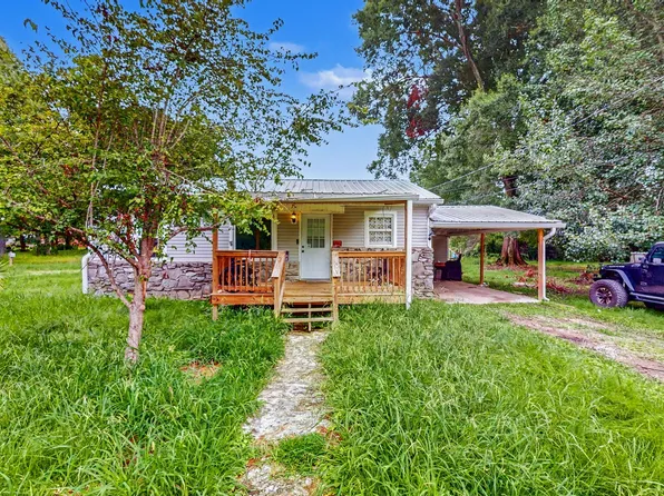 109 Oakwood Dr, Huntland, TN 37345