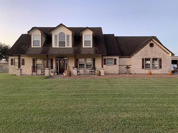 1130 County Road 484 Rd