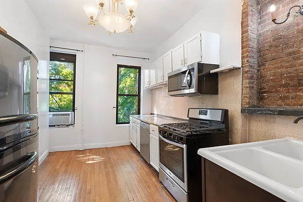 Rented by Weichert Properties - NYC | media 9
