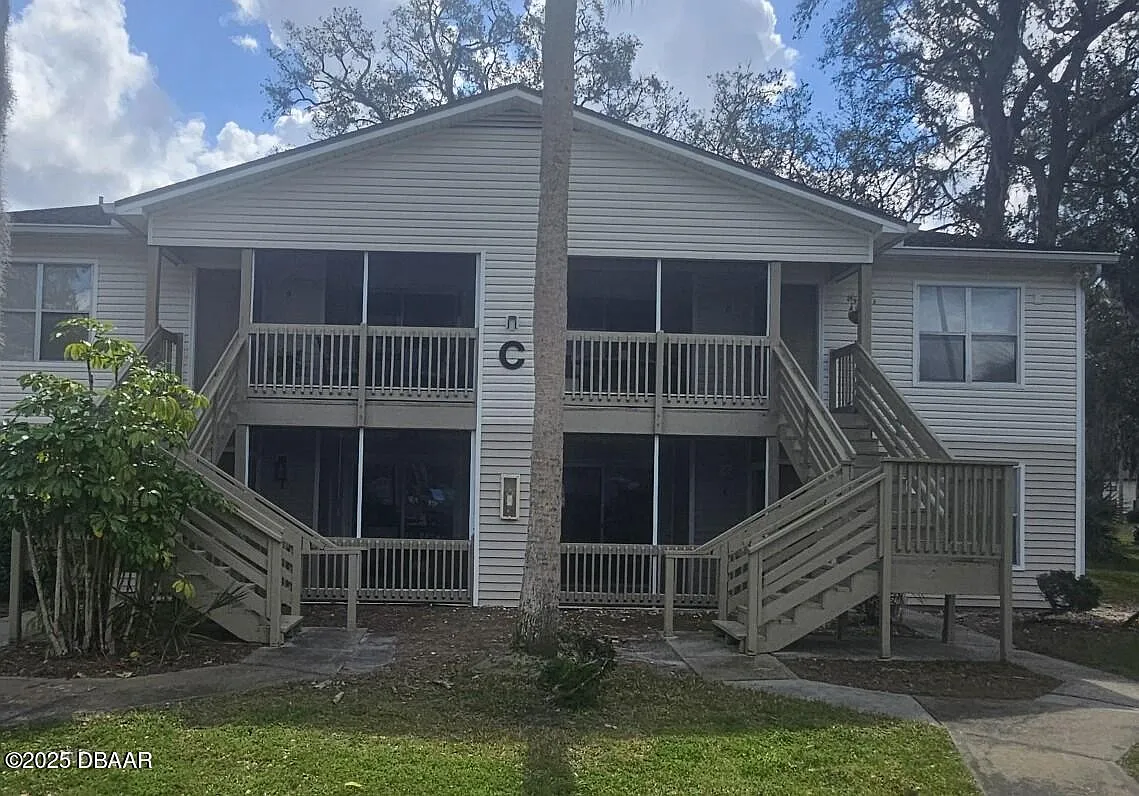 1 bed, 1.0 bath, 630 sqft, $1,150 — Photo 1