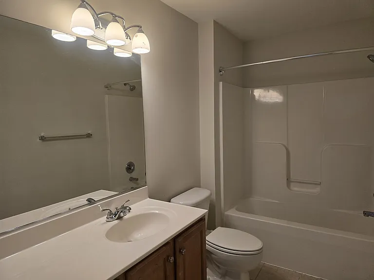 9521 Pine Trails Ct — Photo 30