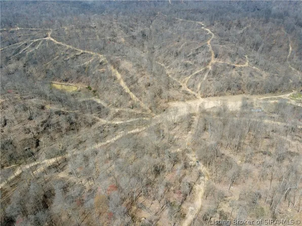 5210 N Delaney Park Road, Salem, IN 47167