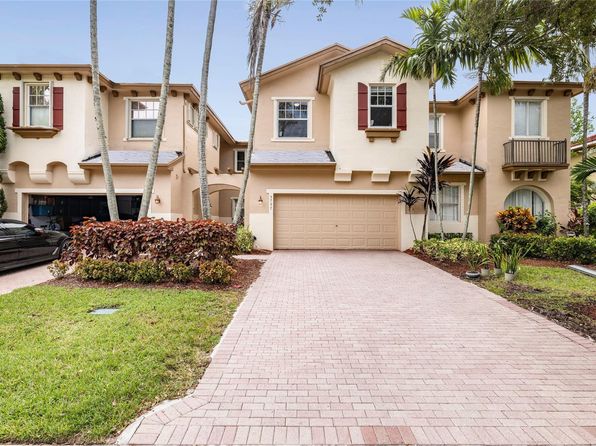 5797 NW 119th Ter
