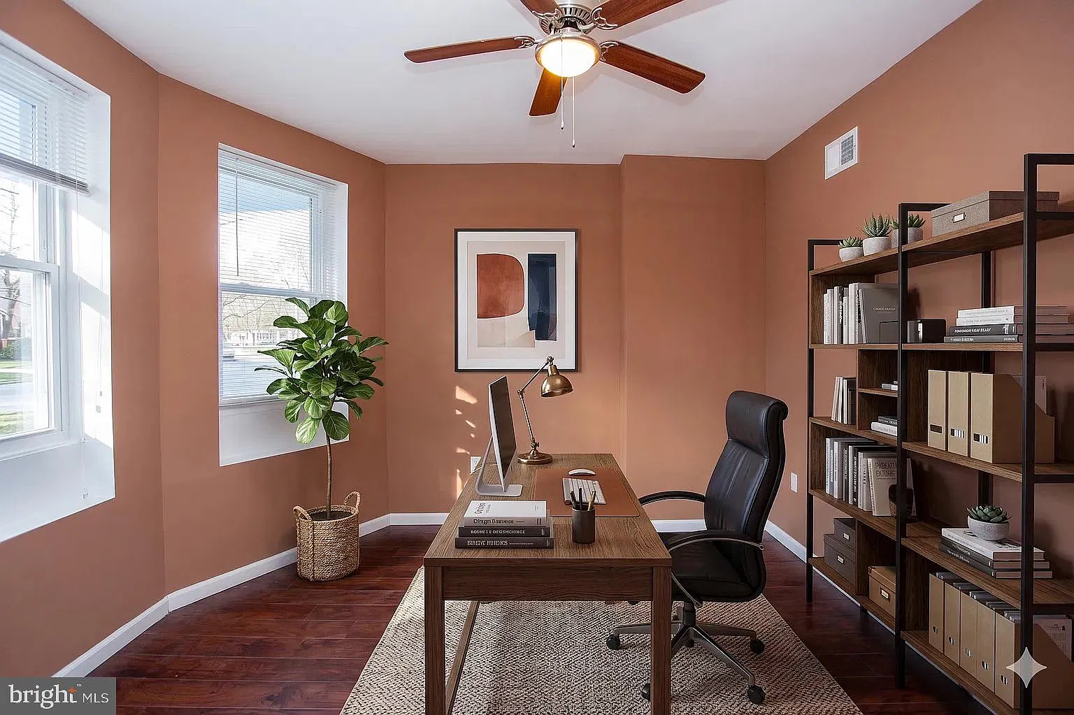 4 bed, 3.0 bath, 1212 sqft, $2,400 — Photo 4
