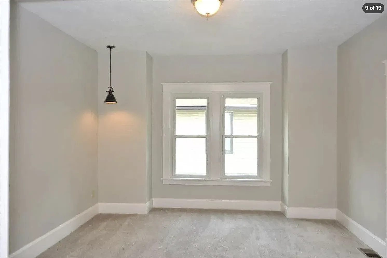 2 bed, 1000 sqft, $1,400 — Photo 2