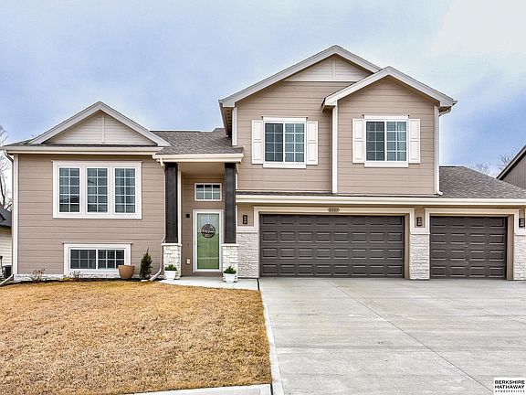 2nd image of 8007 S 198th St