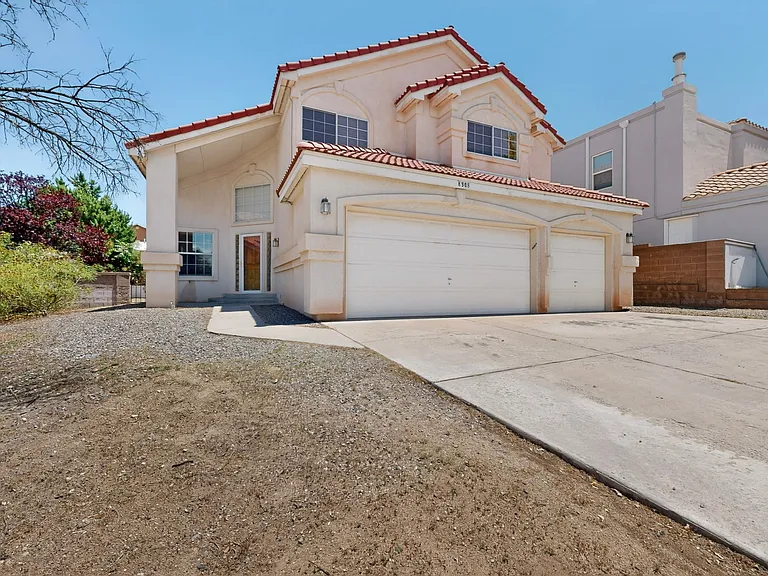 8908 Henriette Wyeth Dr NE — Photo 4