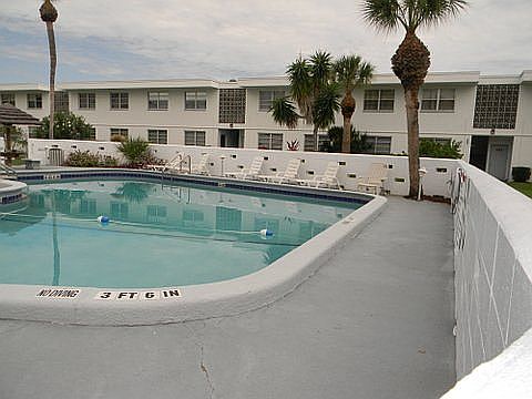 pool