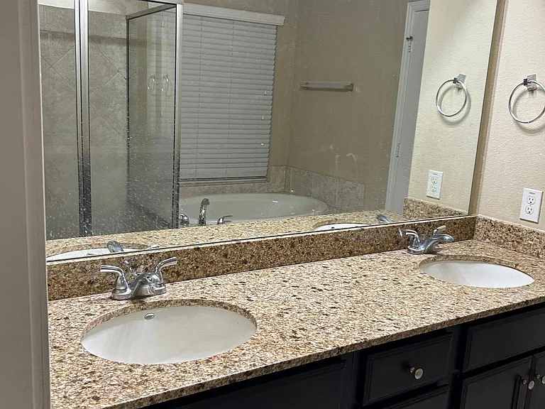 10310 Rouken Glen Ct — Photo 20