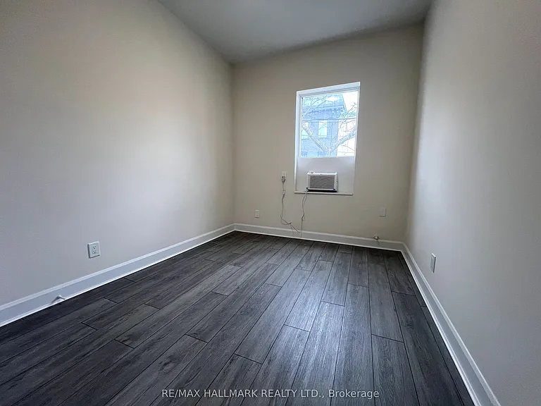 420 Parliament St #1 — Photo 12