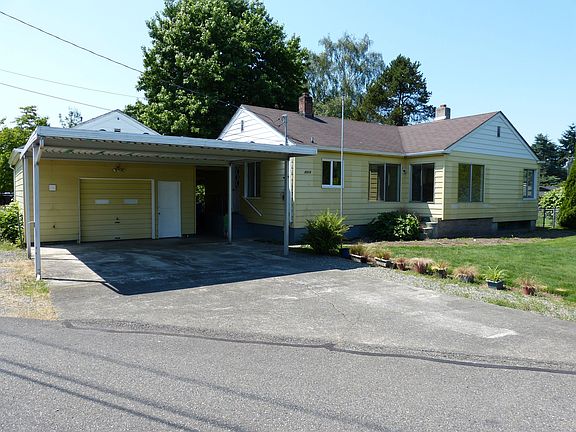 3rd image of 2510 Circle Dr E